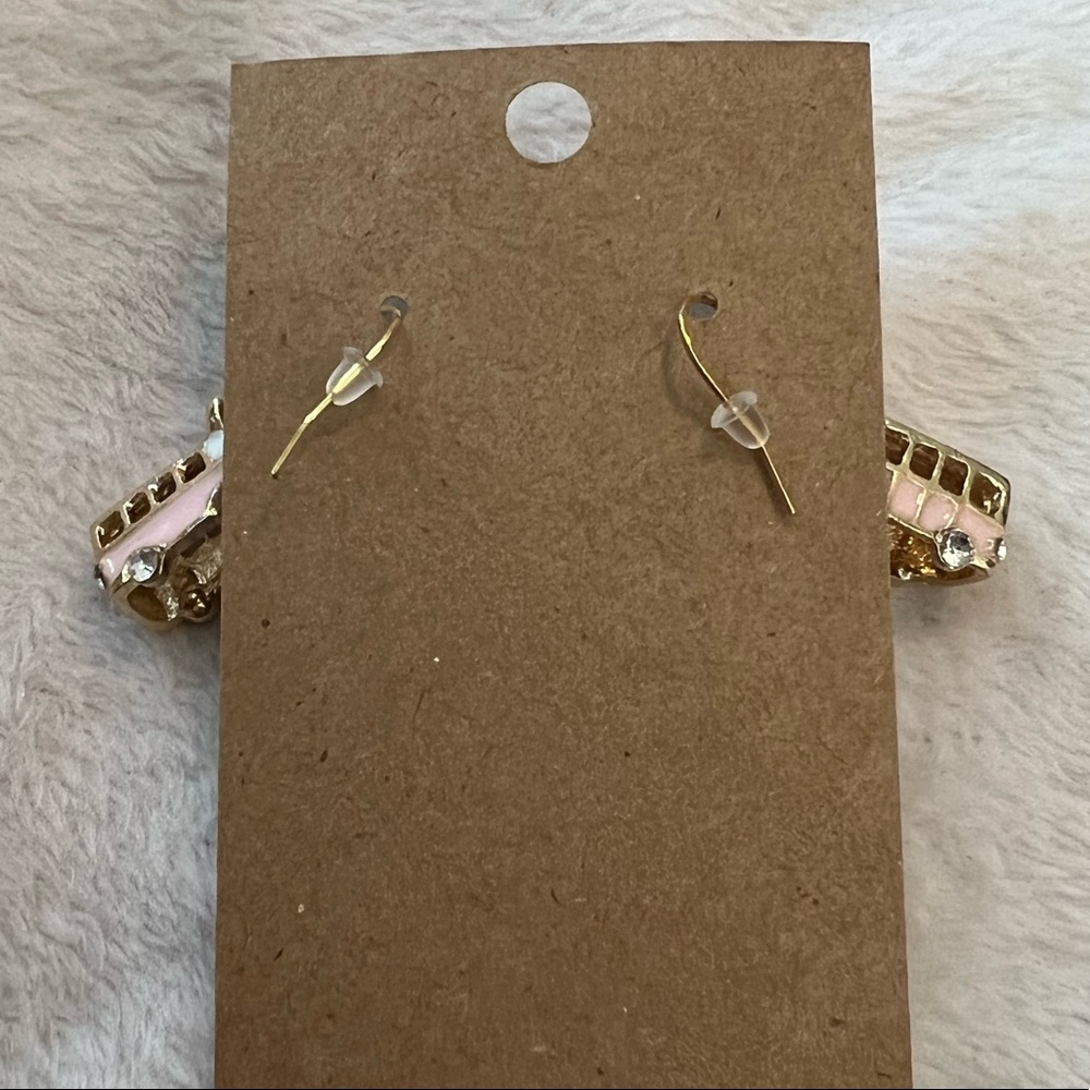 3D Volkswagen VW Bus earrings - Picture 3 of 3